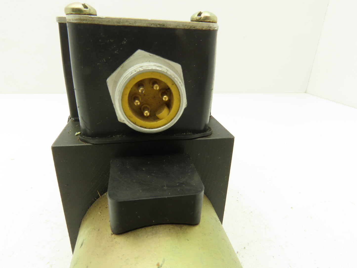 Parker D3W4CNYCS456 30 Hydraulic Directional Control Solenoid Valve 120VAC .30A