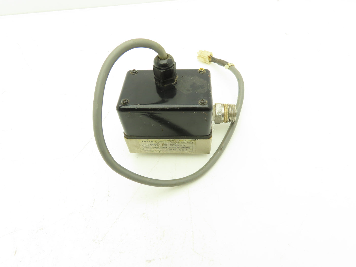 Taiyo DFS3-1200-DC24V-5 Digital Flow Switch 3/8" NPT 1MPa 24VDC