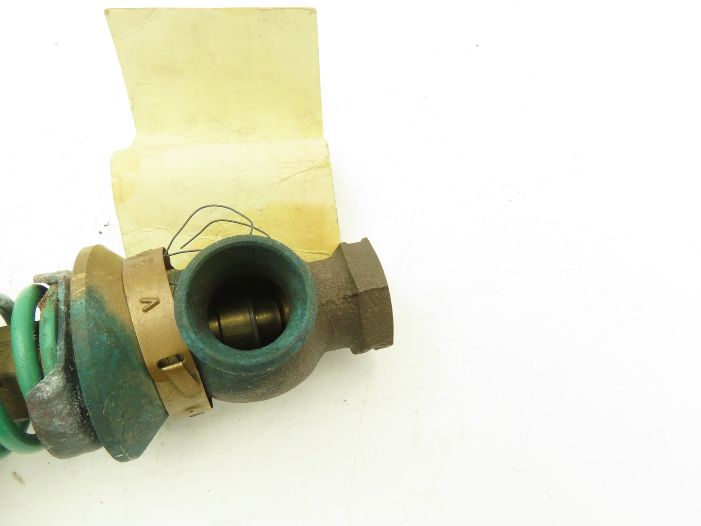 Johnson Controls V-3752-6007 1/2" Steam Union Angle Valve 3-6 PSI