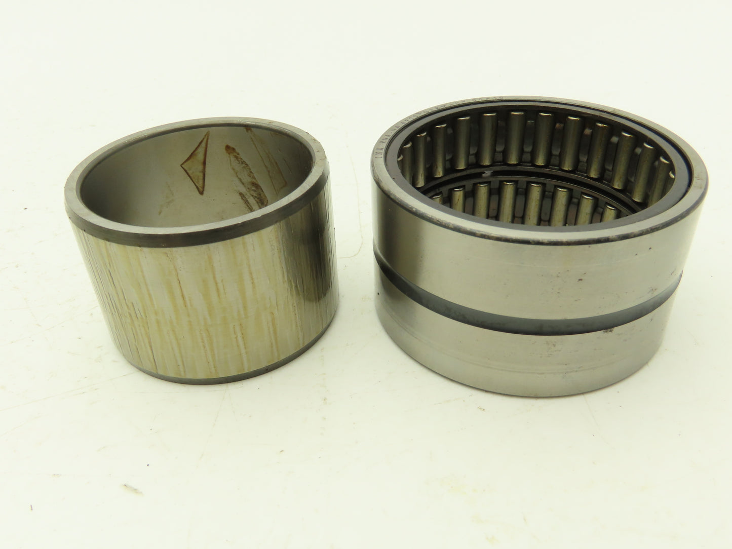 INA NA6910 Needle Roller Bearing 50mm Bore x 72mm OD x 40mm Width 2 Piece