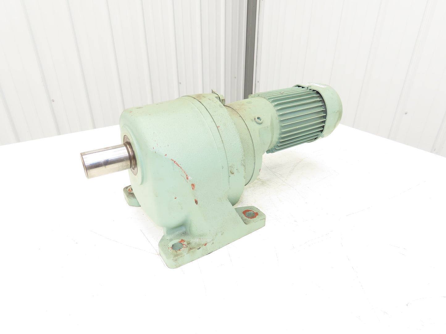 Tsubaki GMTA040-42L450BZ Inline Gear Motor 450:1 Ratio 4rpm .4kw 220V 3PH
