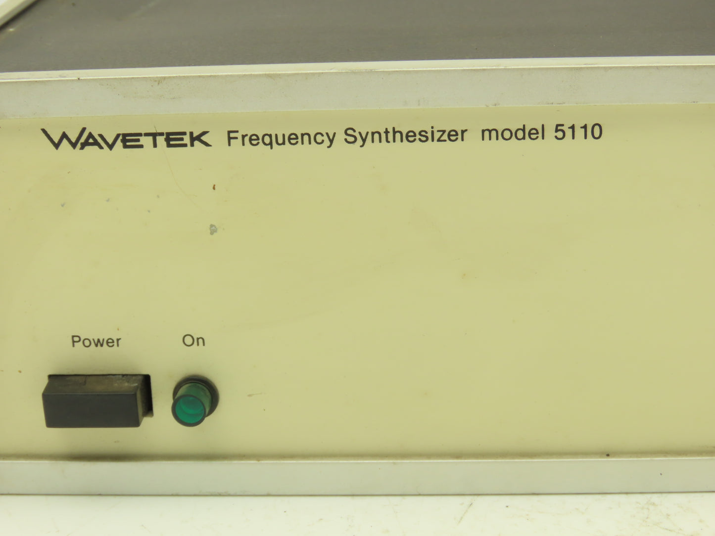 Wavetek 5110-01 Frequency Synthesizer 50 Ohm Output