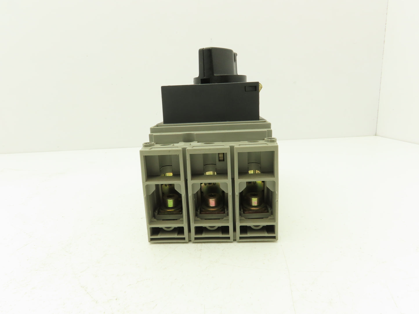 Schneider Electric TM150DP Circuit Breaker 150A 3-Pole 480V 3PH Rotary Knob