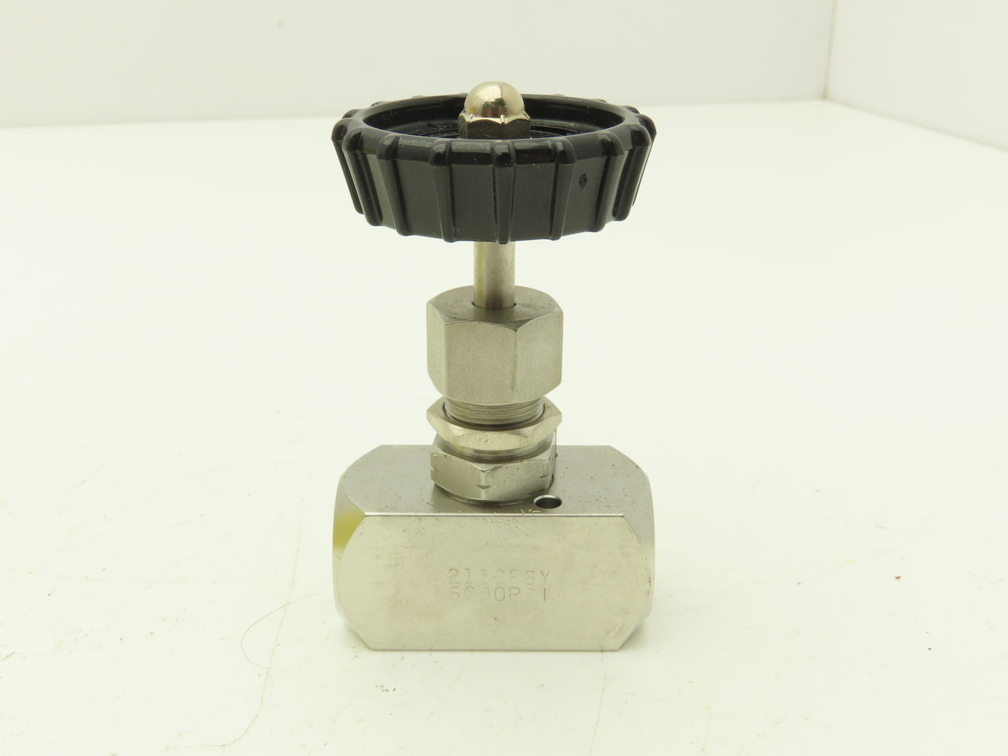 Hoke 2112 F6Y Hydraulic Needle Valve Bar Stock Screwed Bonnet 316 SS Lot of 2