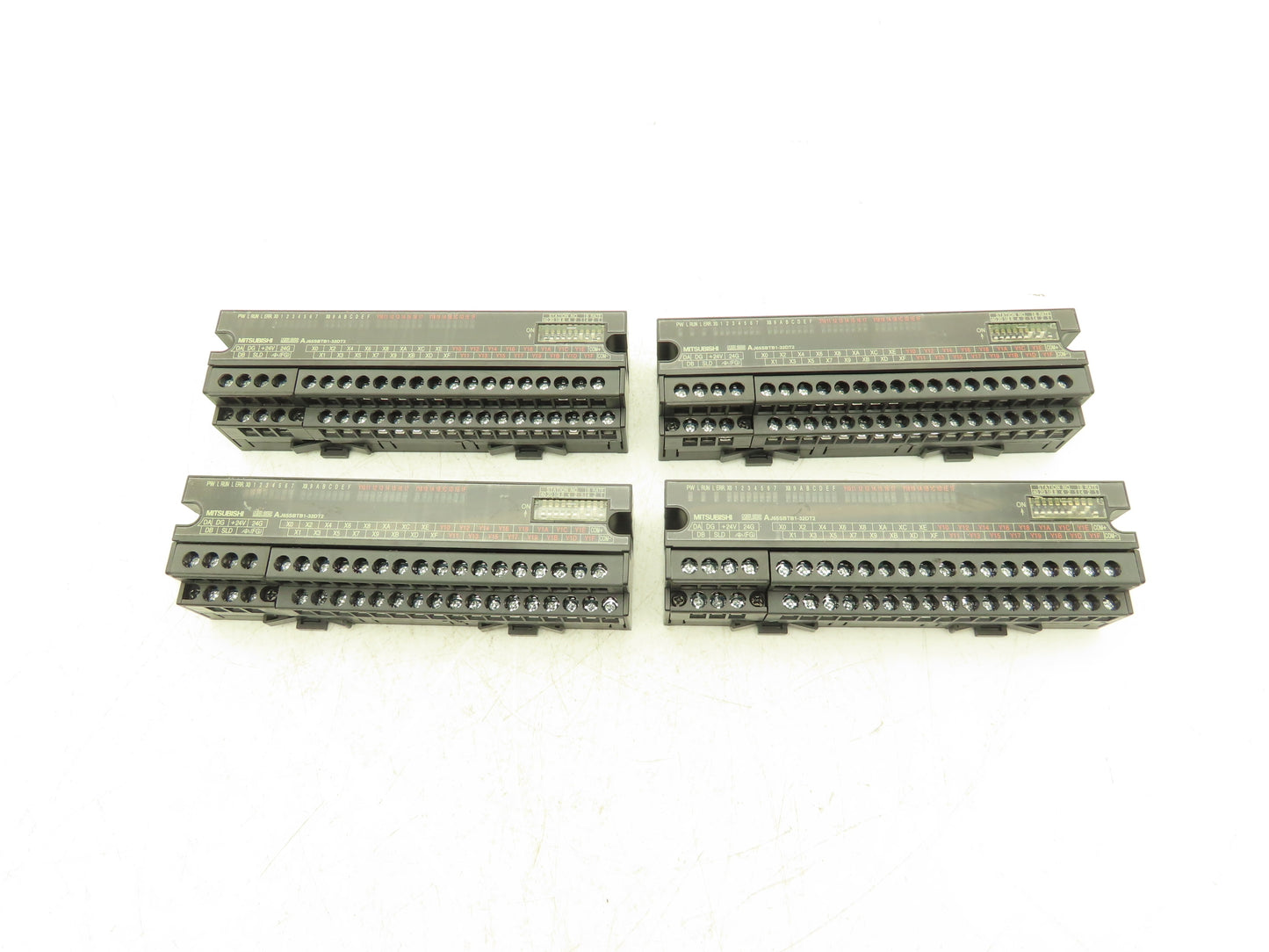 Mitsubishi Aj65SBTB1-32DT2 Remote Digital I/O 32 Point 24VDC MELSEC-A Lot of 4