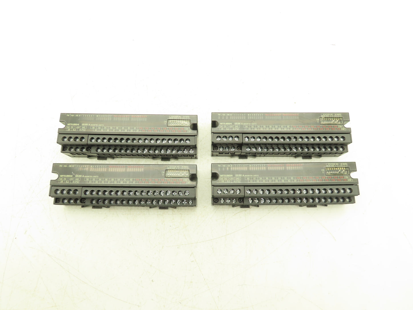 Mitsubishi Aj65SBTB1-32DT2 Remote Digital I/O 32 Point 24VDC MELSEC-A Lot of 4