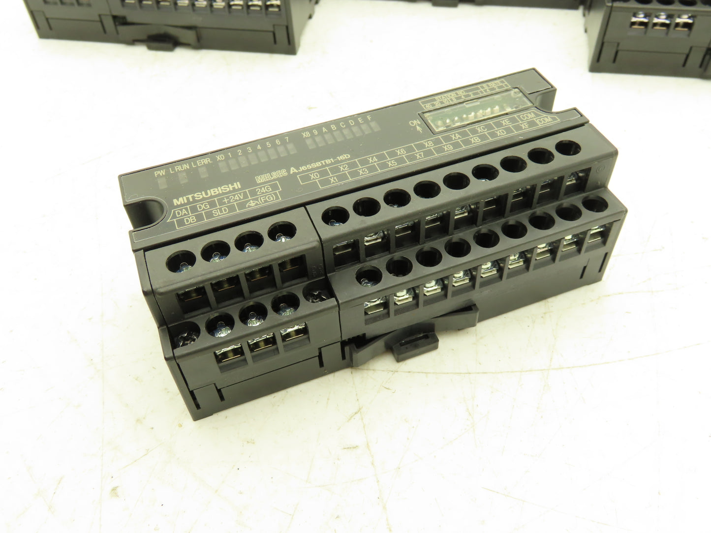 Mitsubishi AJ65SBTB1-16D Remote Digital Input 16 Point 24VDC MELSEC-A Lot of 9