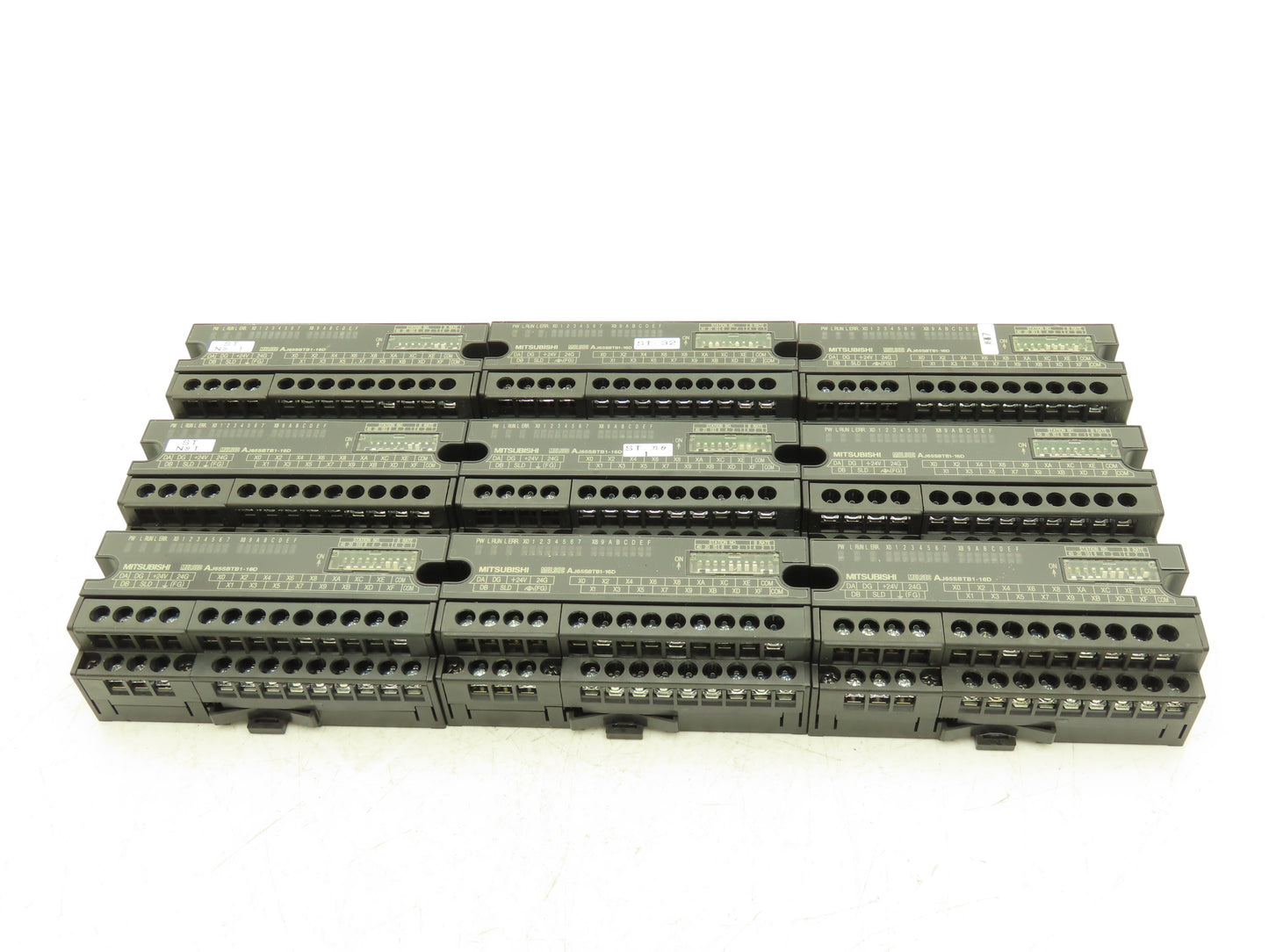 Mitsubishi AJ65SBTB1-16D Remote Digital Input 16 Point 24VDC MELSEC-A Lot of 9