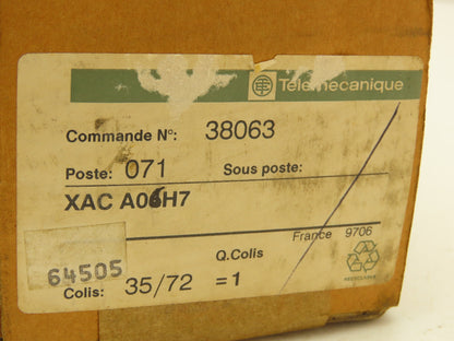 Telemecanique XAC-A06  6-Station Pushbutton Control Pendant Enclosure Empty 500V