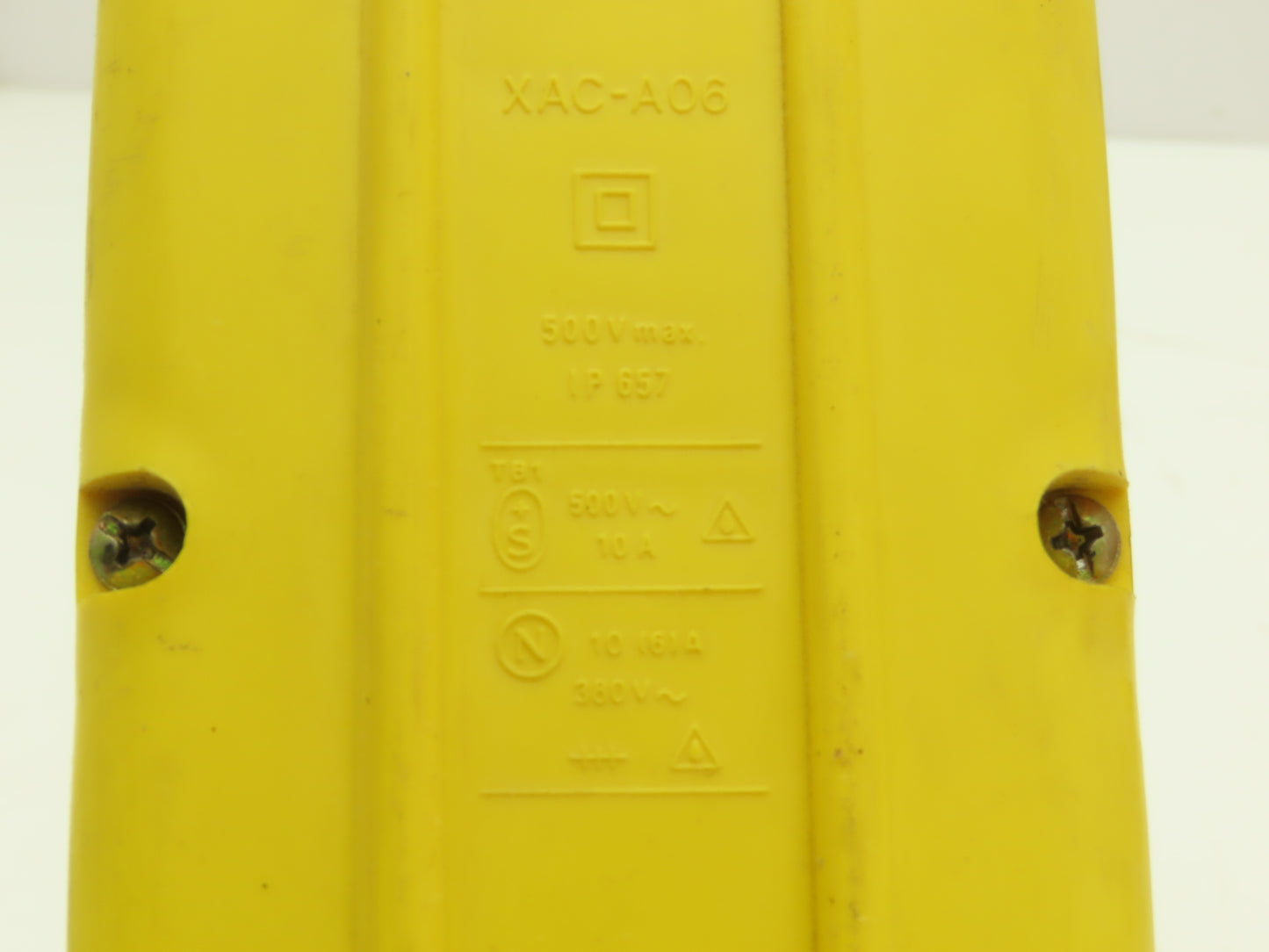 Telemecanique XAC-A06  6-Station Pushbutton Control Pendant Enclosure Empty 500V