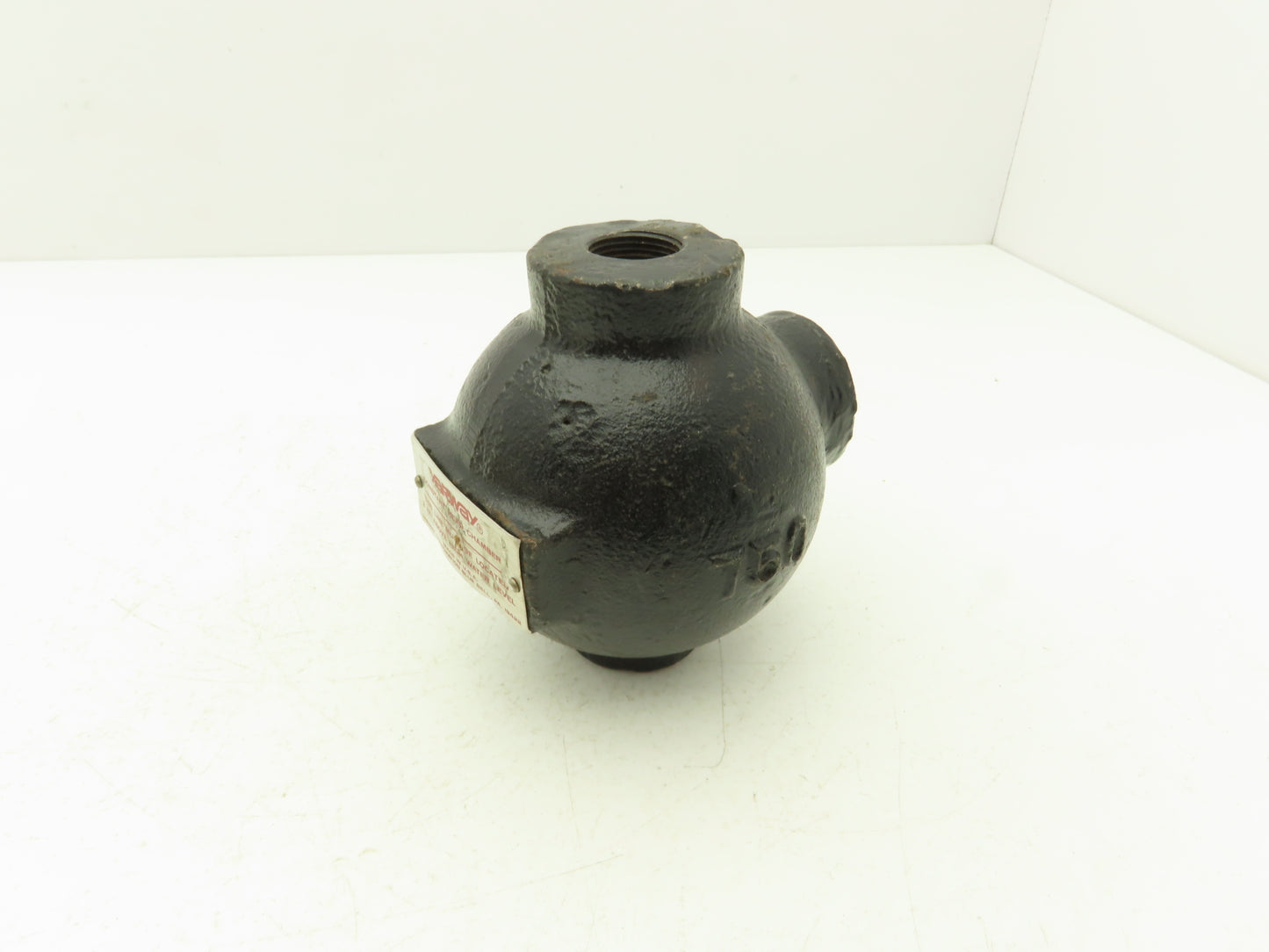 Yarway 750 Constant Head Water Level Pressure Chamber 1/2"x 3/4"NPT