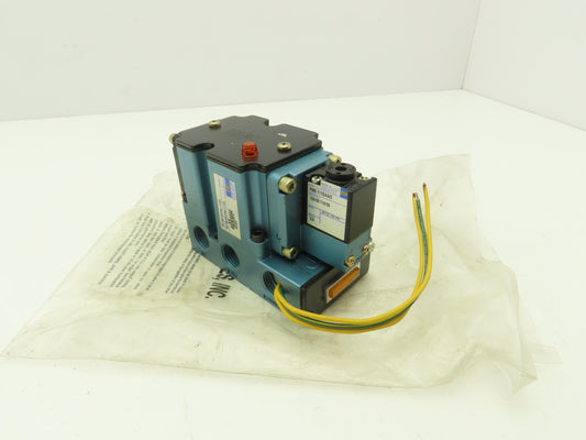MAC 6513B-222-PM-111DA Pneumatic Solenoid Valve 4 Way Light 120VAC 50/60Hz