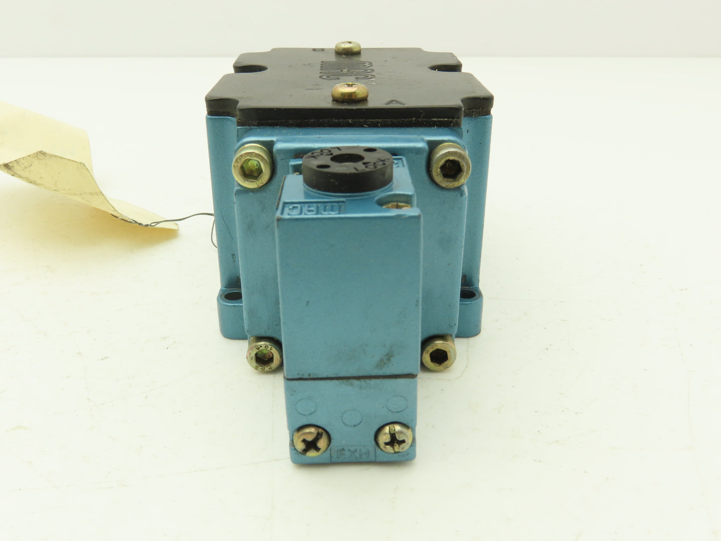 MAC 6511B-000-PM-111DA Pneumatic Solenoid Valve Single Acting 120VAC 50/60Hz