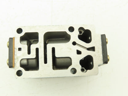 Mac 6222C-000-RA Pneumatic 4-Way Air Valve