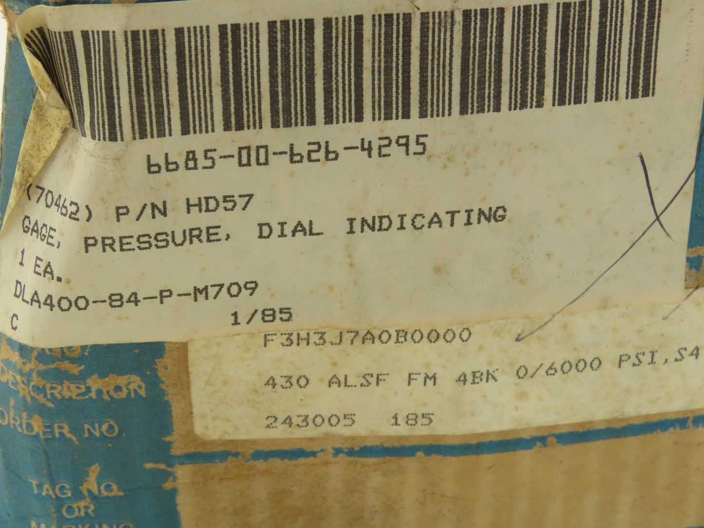 Helicoid 430L HD57 4.5" Dial Pressure Gauge 0-6000 PSI 1/4"NPT Panel Mount