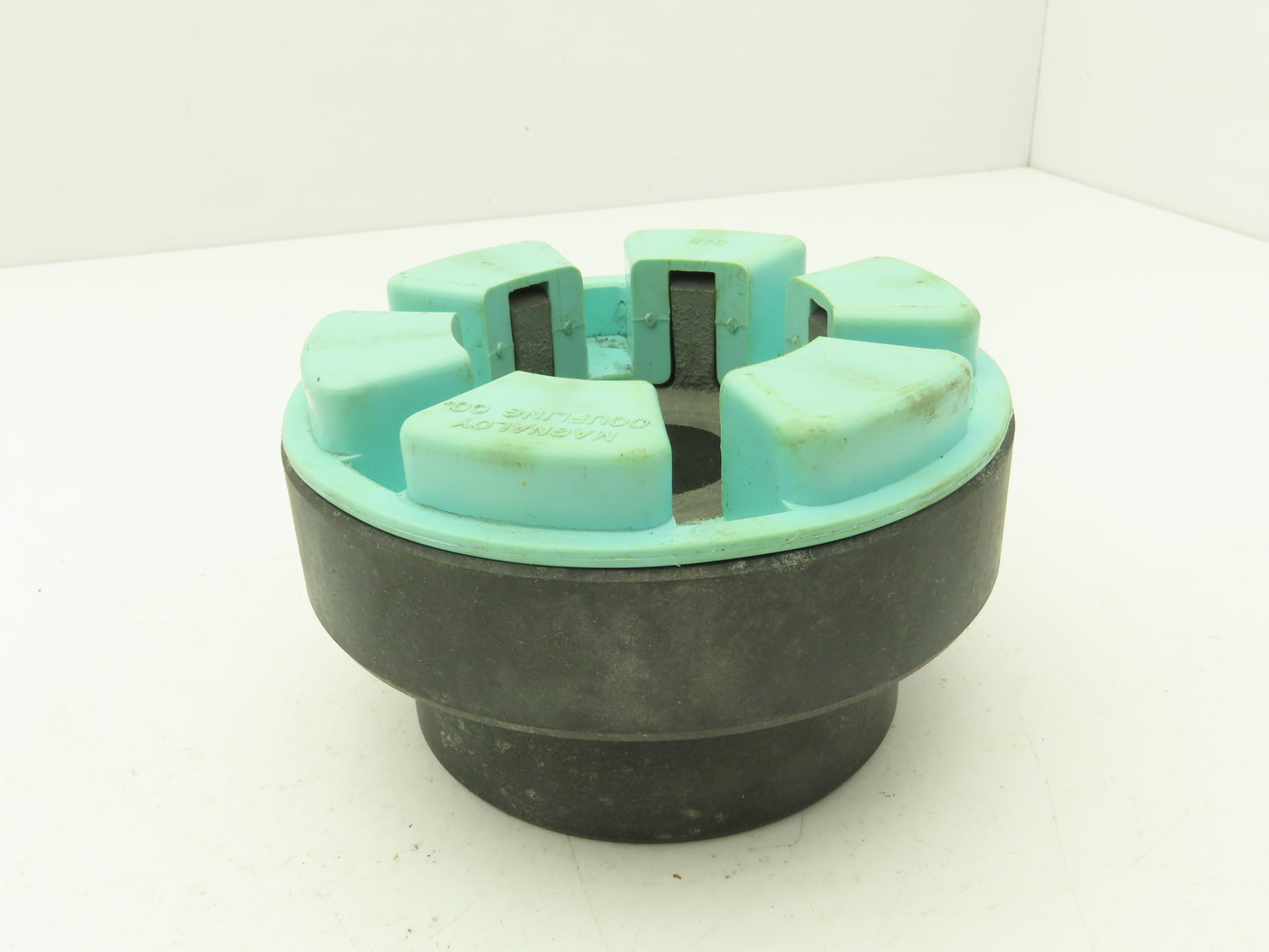 Magnaloy 600 Aluminum Drive Coupling 1-1/2" Set Screw  W/670 Flex Coupling