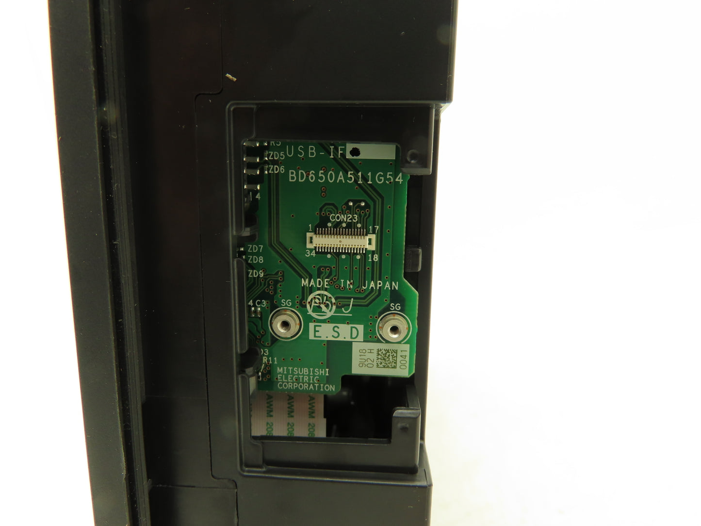 Mitsubishi GT2510-VTBD 10.4" VGA Color Touch Panel 640x480p 24VDC TFT Color LCD