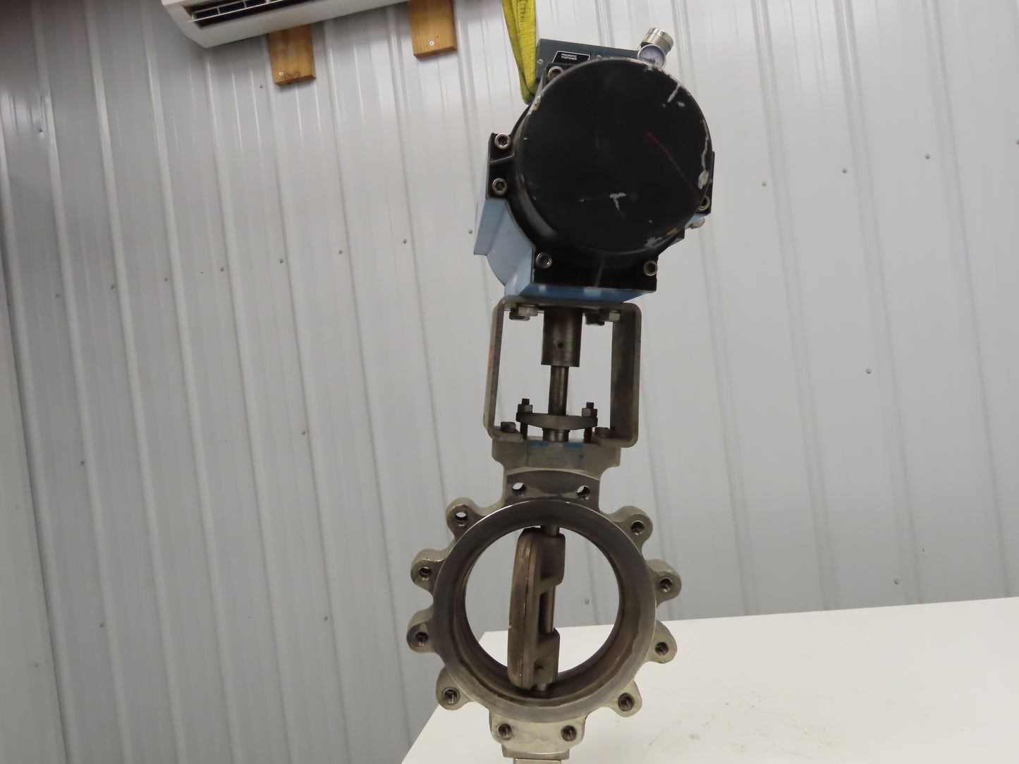 Velan L16-0CP13-DCJA Torqseal 10" Stainless Lug Butterfly Valve w/Rotex Actuator