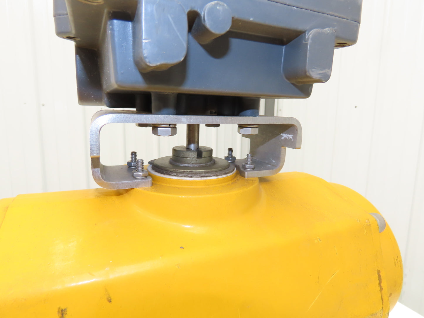 Tufline 0367 1" Flanged 300 Stainless Plug Valve Pneumatic Actuator & Positioner