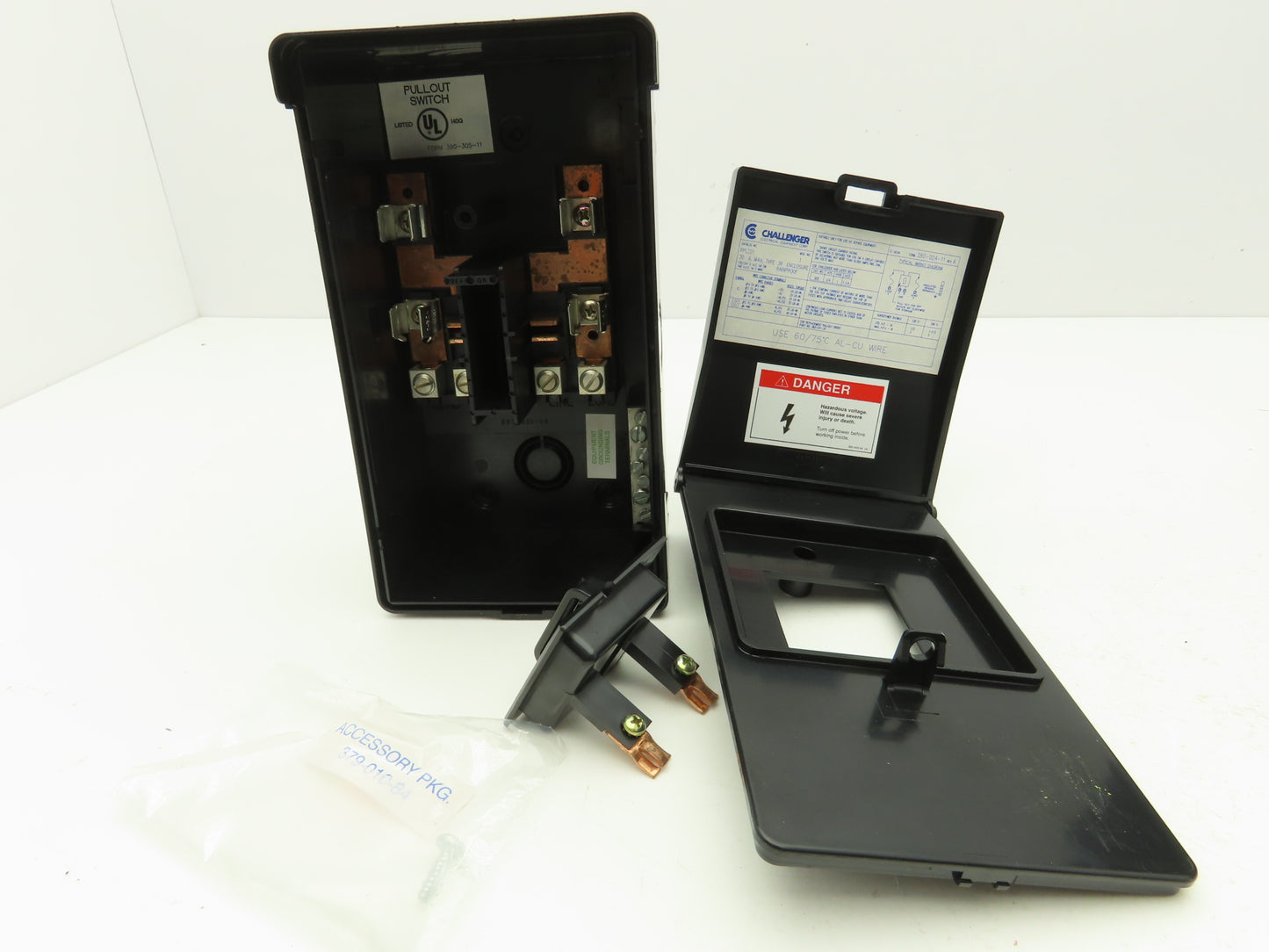 Challenger RPL221 Fusible Disconnect 30A 120/240VAC 2 Pole Rainproof Lot of 5