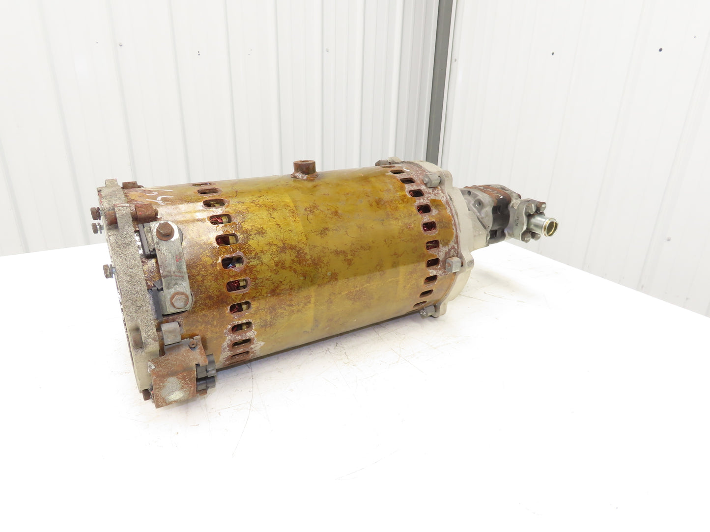 Yale TSW 160/4-250 Forklift Hydraulic Pump Motor 36/48V 23.6kW Off ERC100HHN