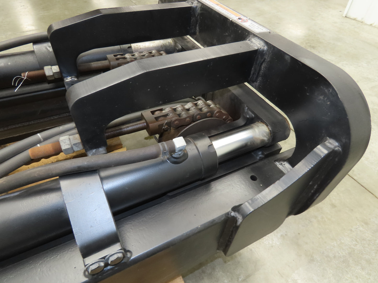 Yale ERC100HHN48TV096 Forklift Mast 2 Stage 3 Lever 135.8" Lift 10000lb *Read