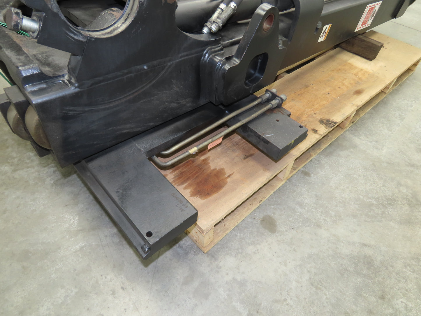 Yale ERC100HHN48TV096 Forklift Mast 2 Stage 3 Lever 135.8" Lift 10000lb *Read