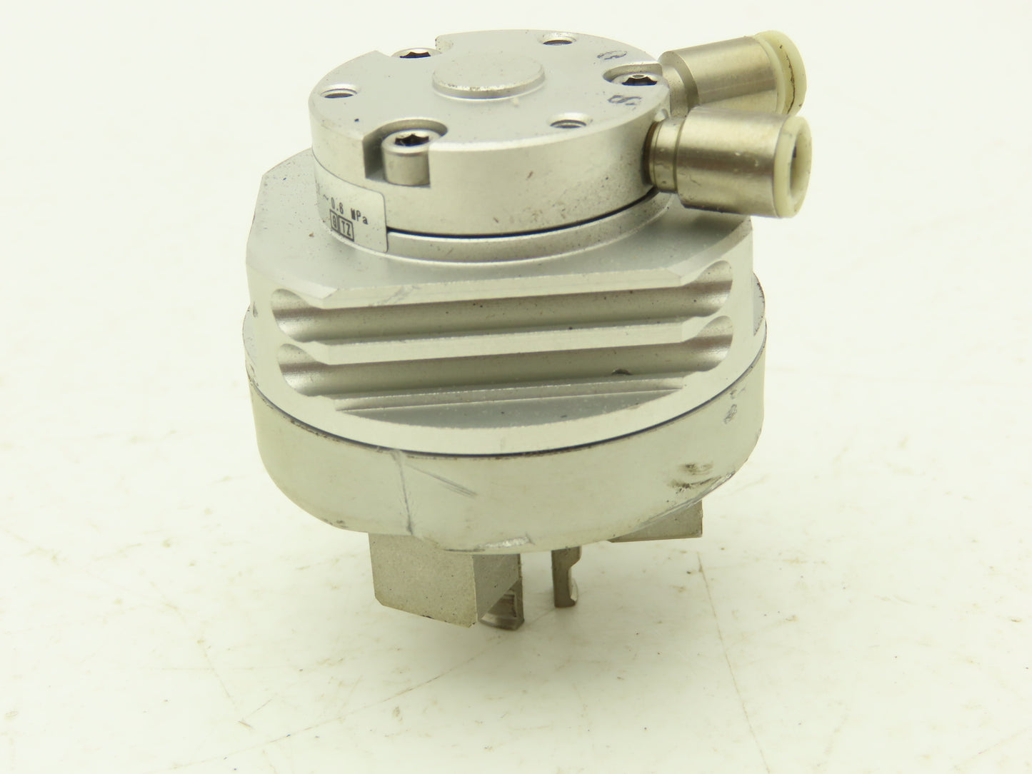 SMC MDHR3-10R-M9N Pneumatic Rotary Air Gripper 3-Finger Double Acting