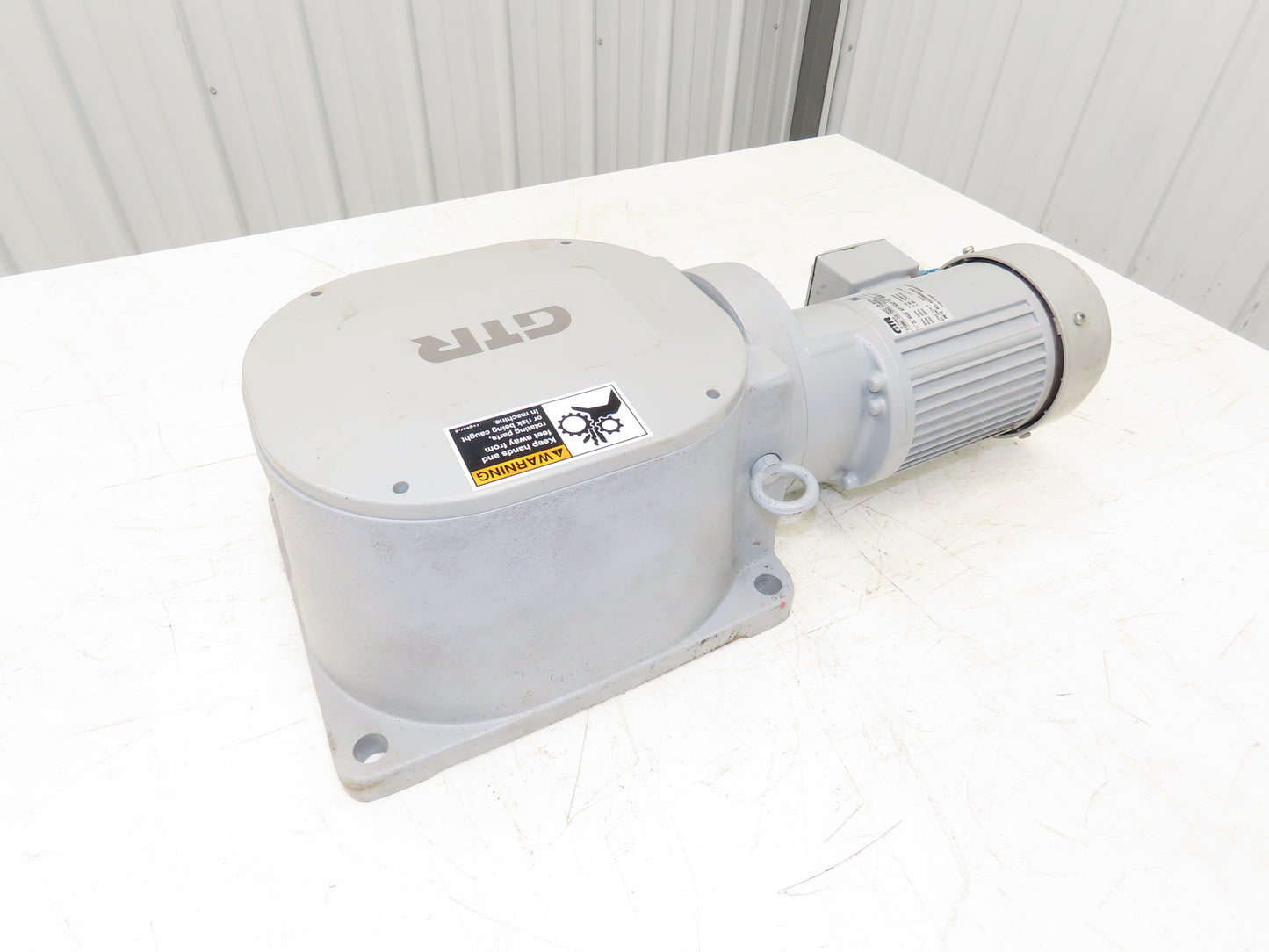 Nissei GTR FSMN-55-900-T040A Gear Motor 900:1 /1.9rpm .4kw 220V 3PH Hollow Shaft