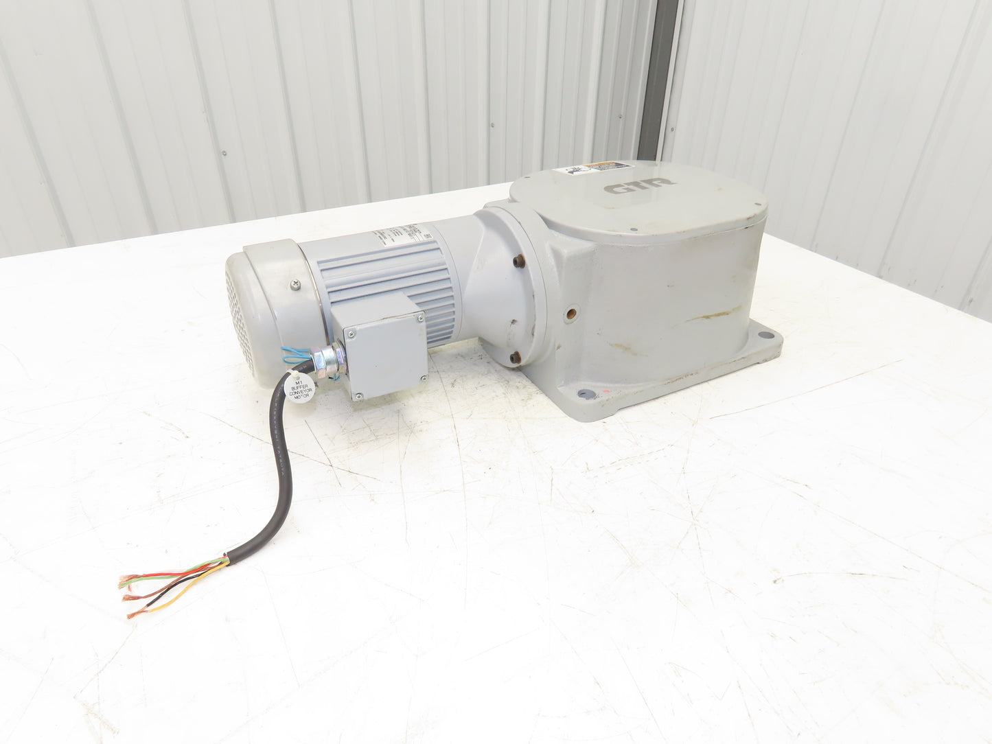 Nissei GTR FSMN-55-900-T040A Gear Motor 900:1 /1.9rpm .4kw 220V 3PH Hollow Shaft