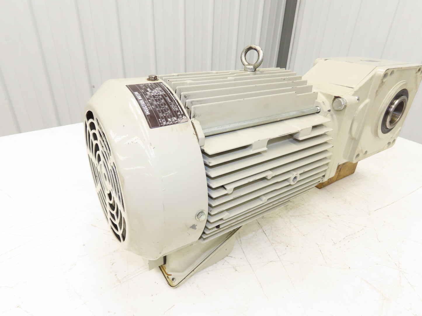 Sumitomo RNYM3-1521-AV-10 Hyponic Drive Gearmotor 10:1/175rpm 2.2kw 230V 3PH