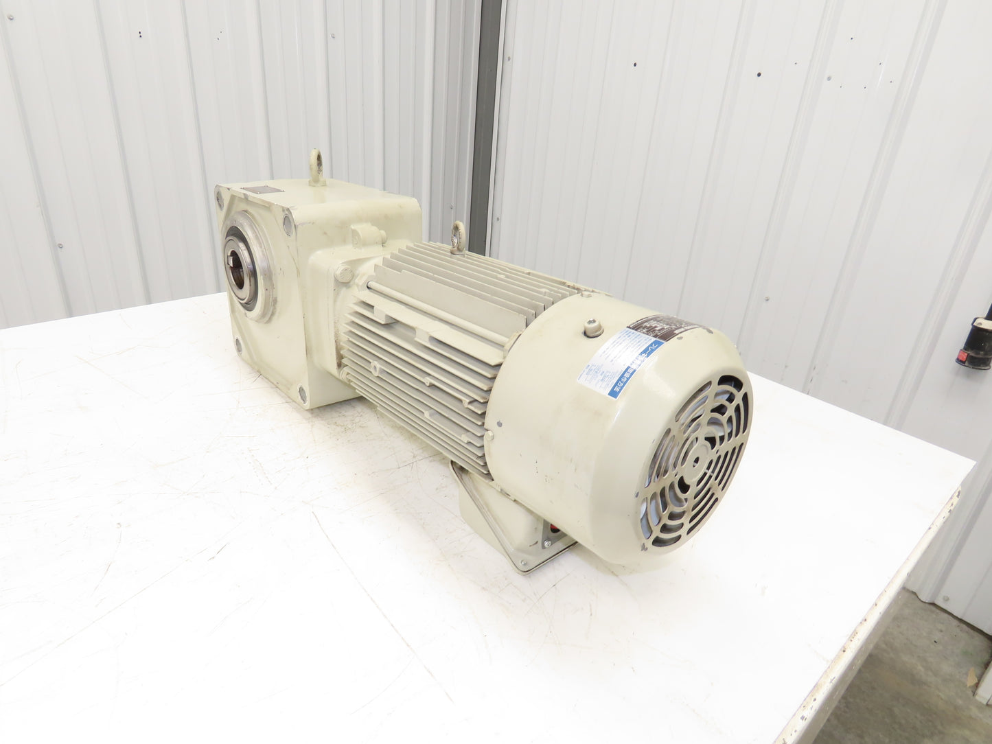 Sumitomo RNYM5-1633-AV-B-30 Hyponic Drive Gearmotor 30:1/58rpm 3.7kw 230V 3PH