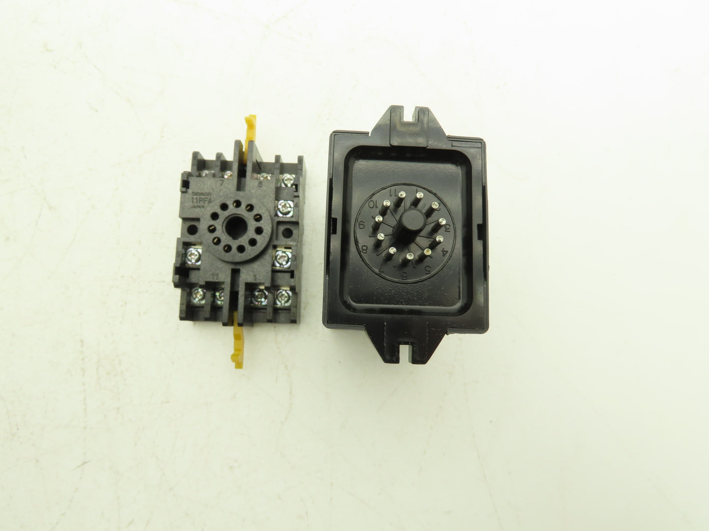 Oriental Motor SS21-UL Electronic Motor Control Pack Relay Socket 115V Lot of 5