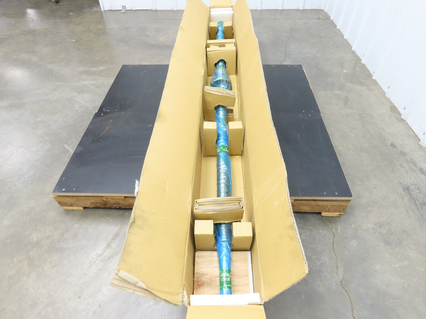 Hiwin R45-10K5-FDC-1725-2005-0.008 Ball Screw 45mm Dia 10mm Pitch 1655mm Travel