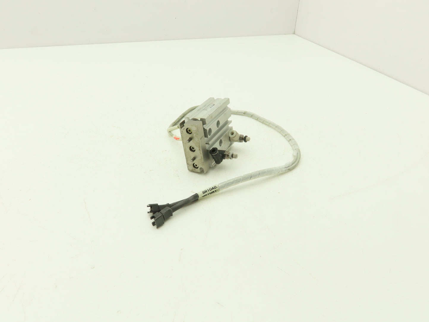 SMC MGPL12-25 Compact Guide Cylinder Ball Brg 12mm Bore W/Sensors