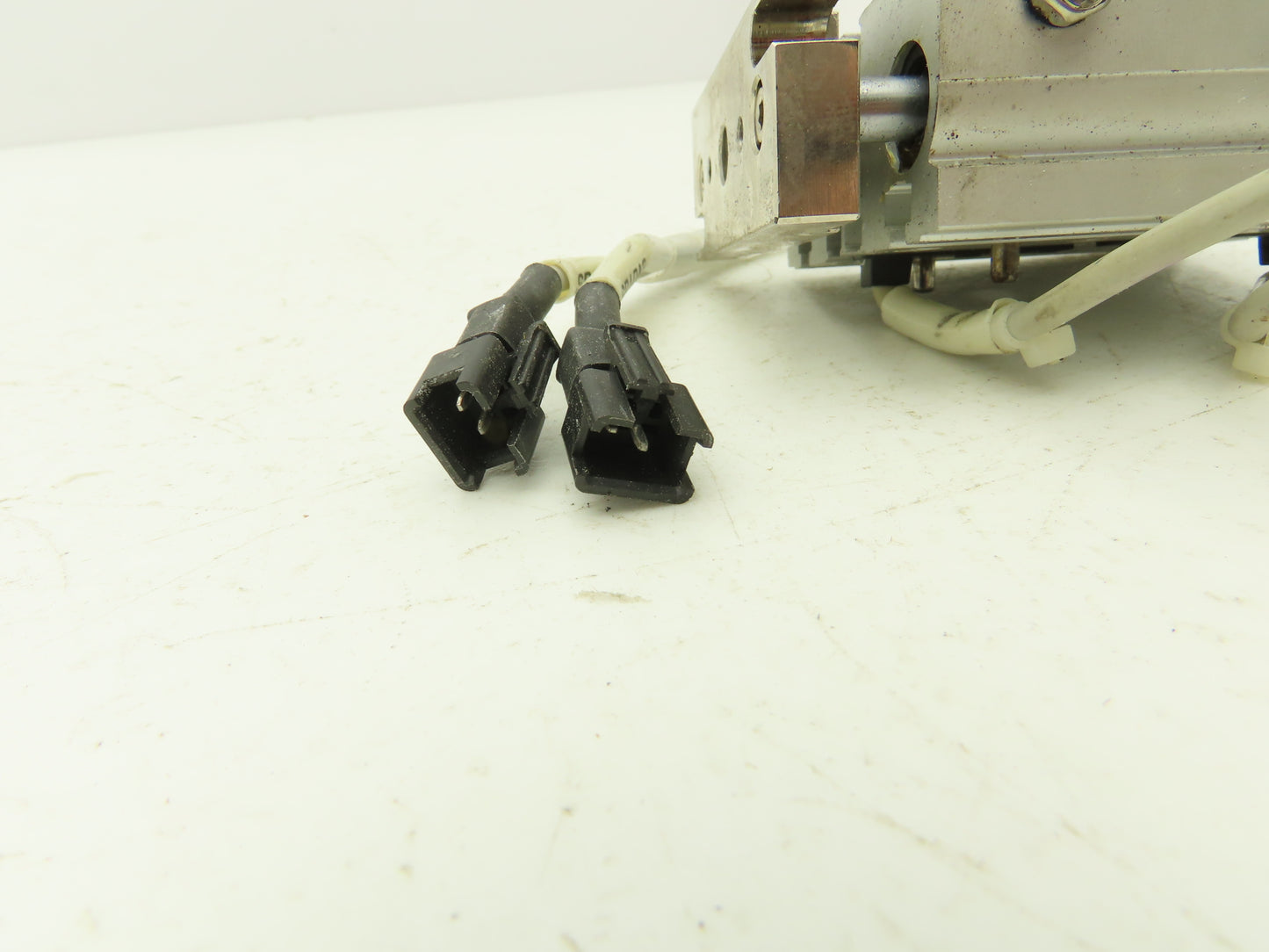 SMC MGPL12-25-DCK2367K Compact Guide Cylinder Ball Brg 12mm Bore W/Sensors