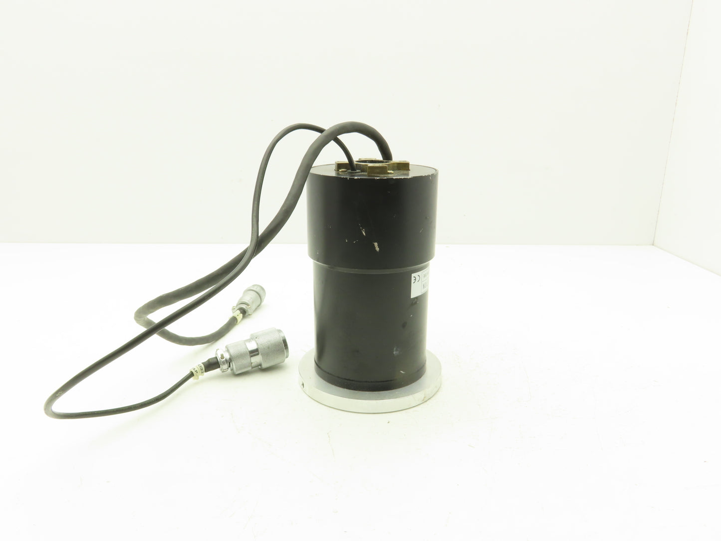 Yokogawa DB5C-015G-2B9A4G2-005-7273 Servo Actuator Motor 5" Flange