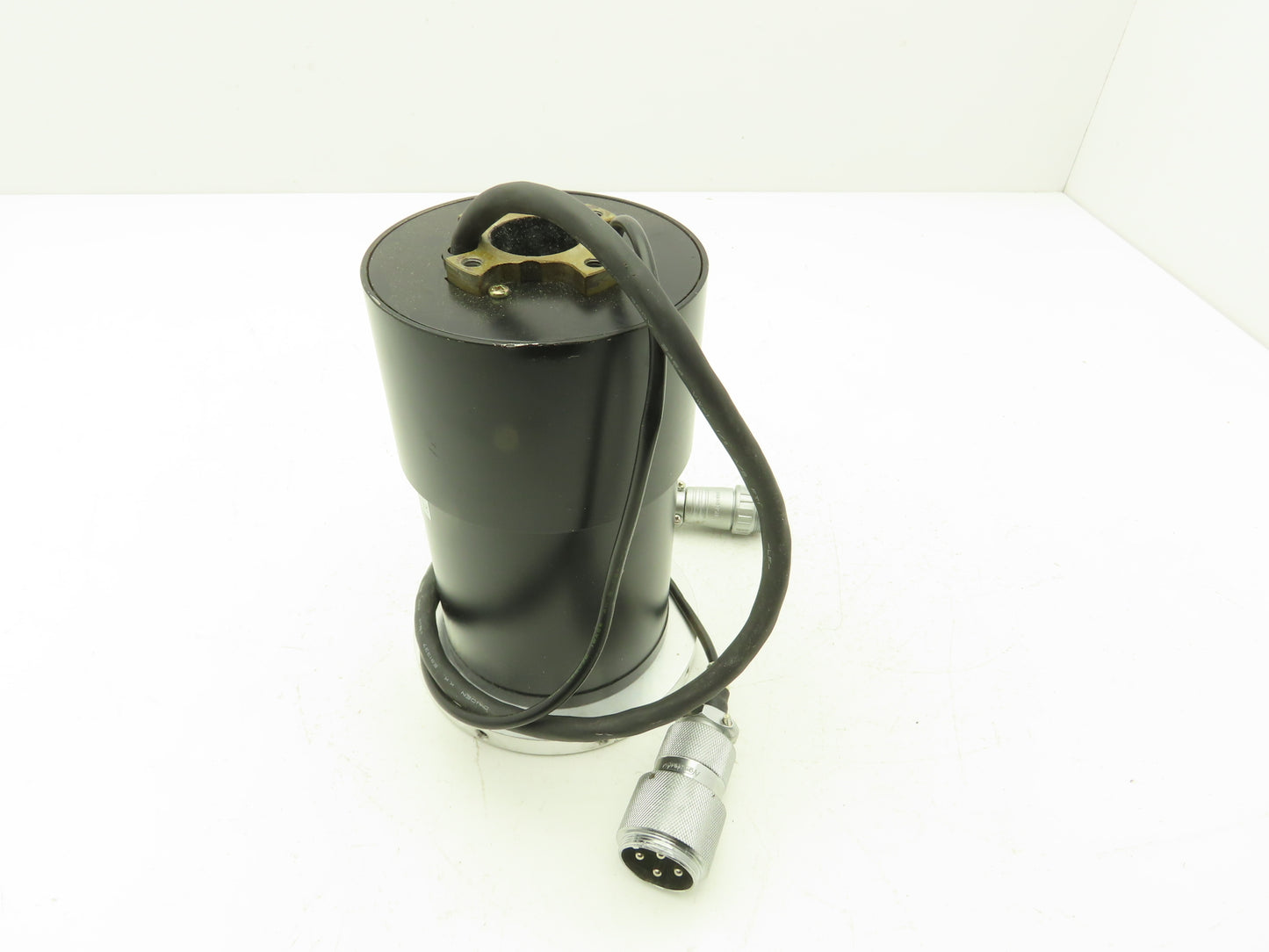 Yokogawa DB5C-015G-2B9A4G2-005-7273 Servo Actuator Motor 5" Flange