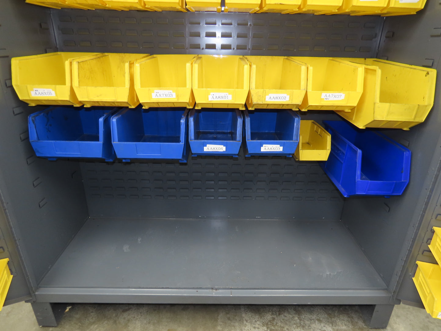 Durham SSC-227-95 Storage Cabinet 14 GA 227 Hook On Bins 60x24x84" Tool Parts