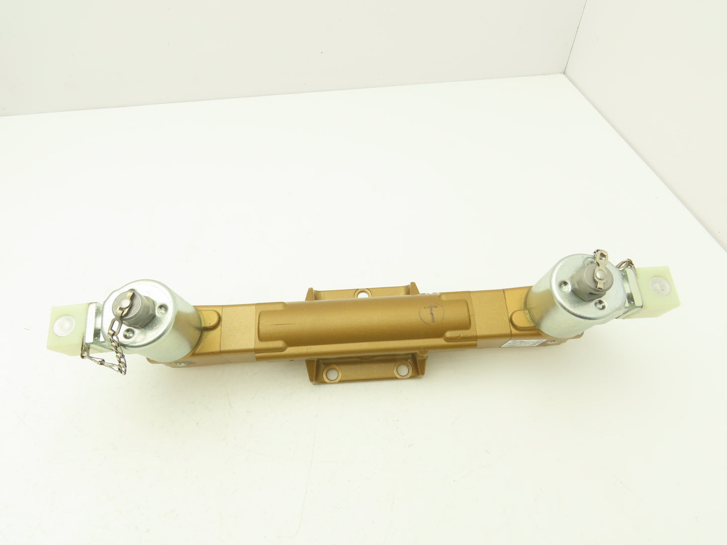 Versa VXX-4534-G-P-3-21-31-A120 Pneumatic Solenoid Valve 4-Way 3-Pos 40-175 PSIG