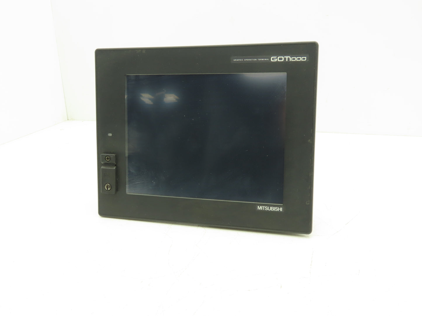 Mitsubishi GT1562-VNBD 8.4" Color Touch Panel VGA 640x480p 24VdC Color LCD HMI