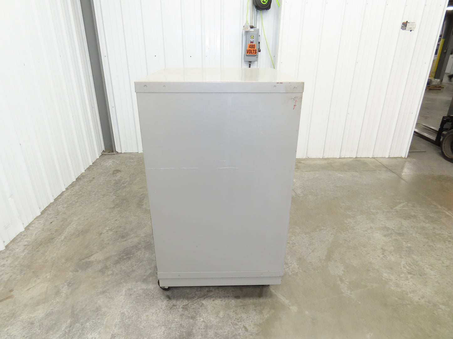 Lyon 7 Drawer Industrial Tooling Cabinet 30x29x44" Stanley Vidmar Lista Box