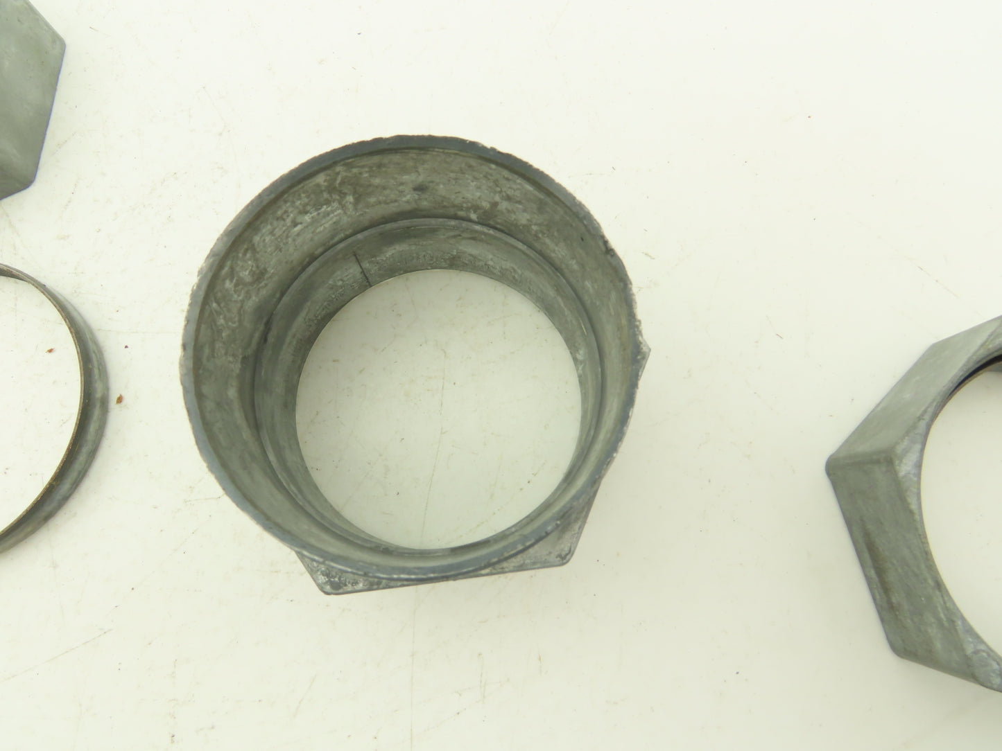 Halex 63625 2-1/2" EMT Compression Coupling Rigid Conduit Aluminum Lot of 12