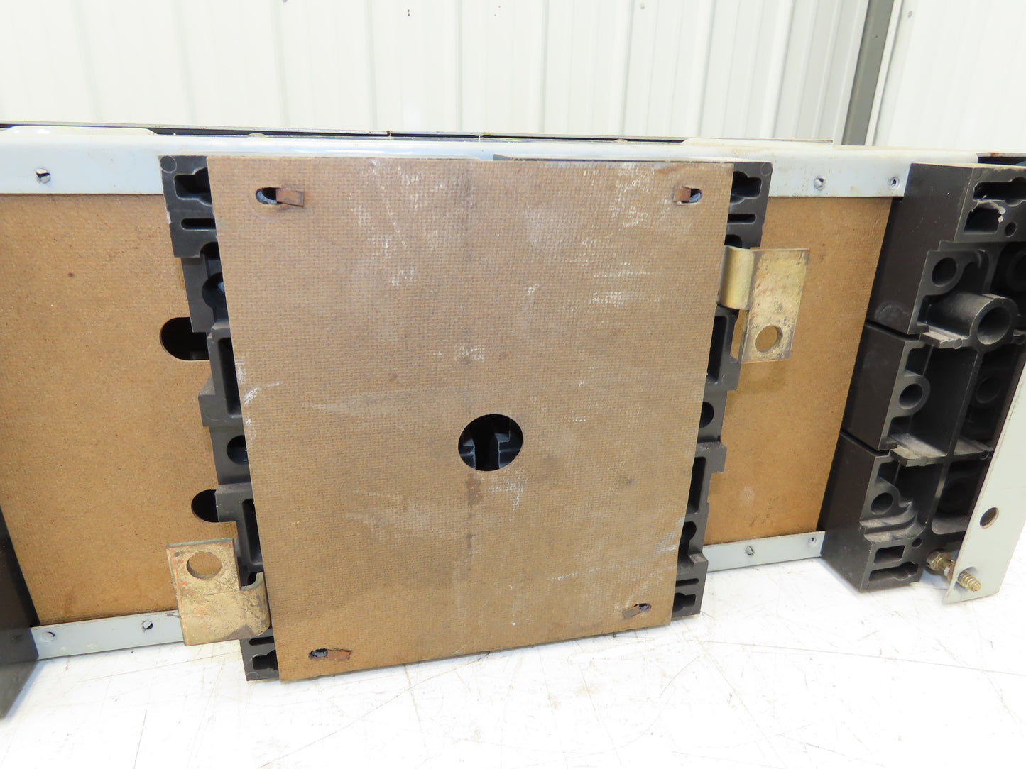 Gould Siemens V7E2213LR I-T-E Twin Vacu-Break Fusible Switch 100A 240VAC 1Ph