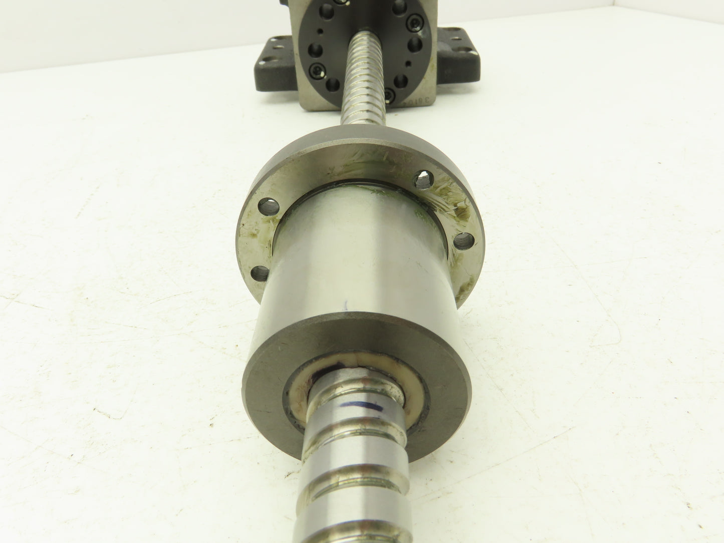 M&S Industrial Equip W2004-733Z-C5Z Ball Screw Shaft/Screw 20mm x 570mm OAL 24"