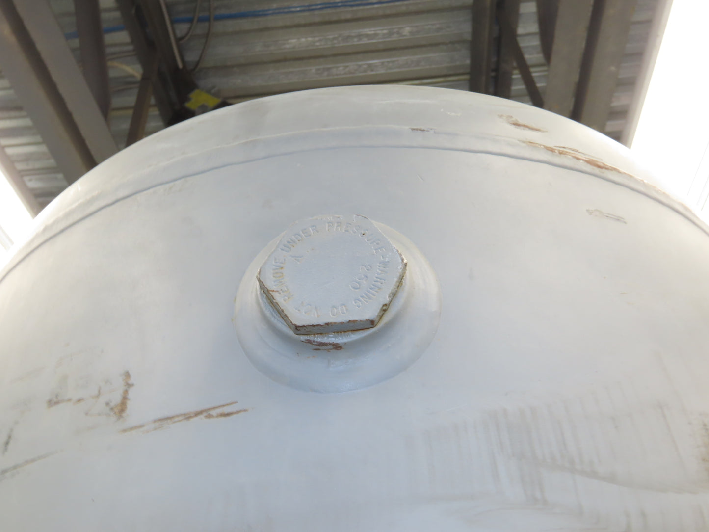 Brunner Vertical Compressed Air Receiver Tank 240 Gallon 200 PSI 30"x 70"