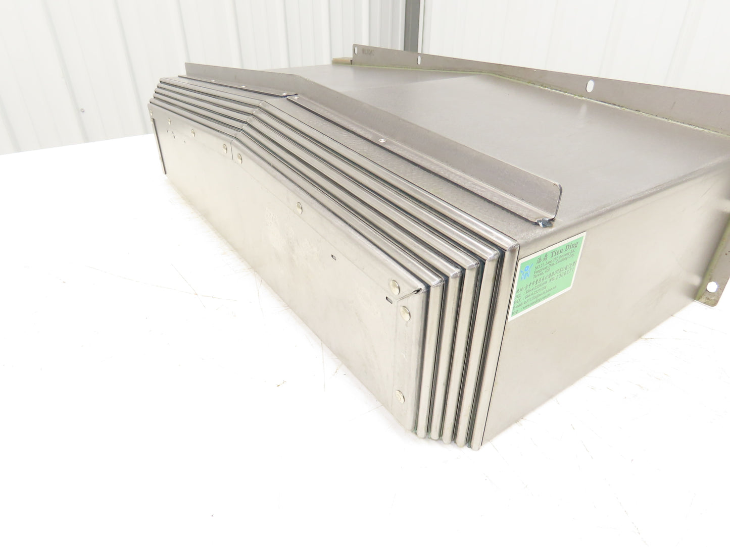 Wele AA-1365 CNC Machine Steel Way Cover X Axis Right Hand 720mm WL-1042A