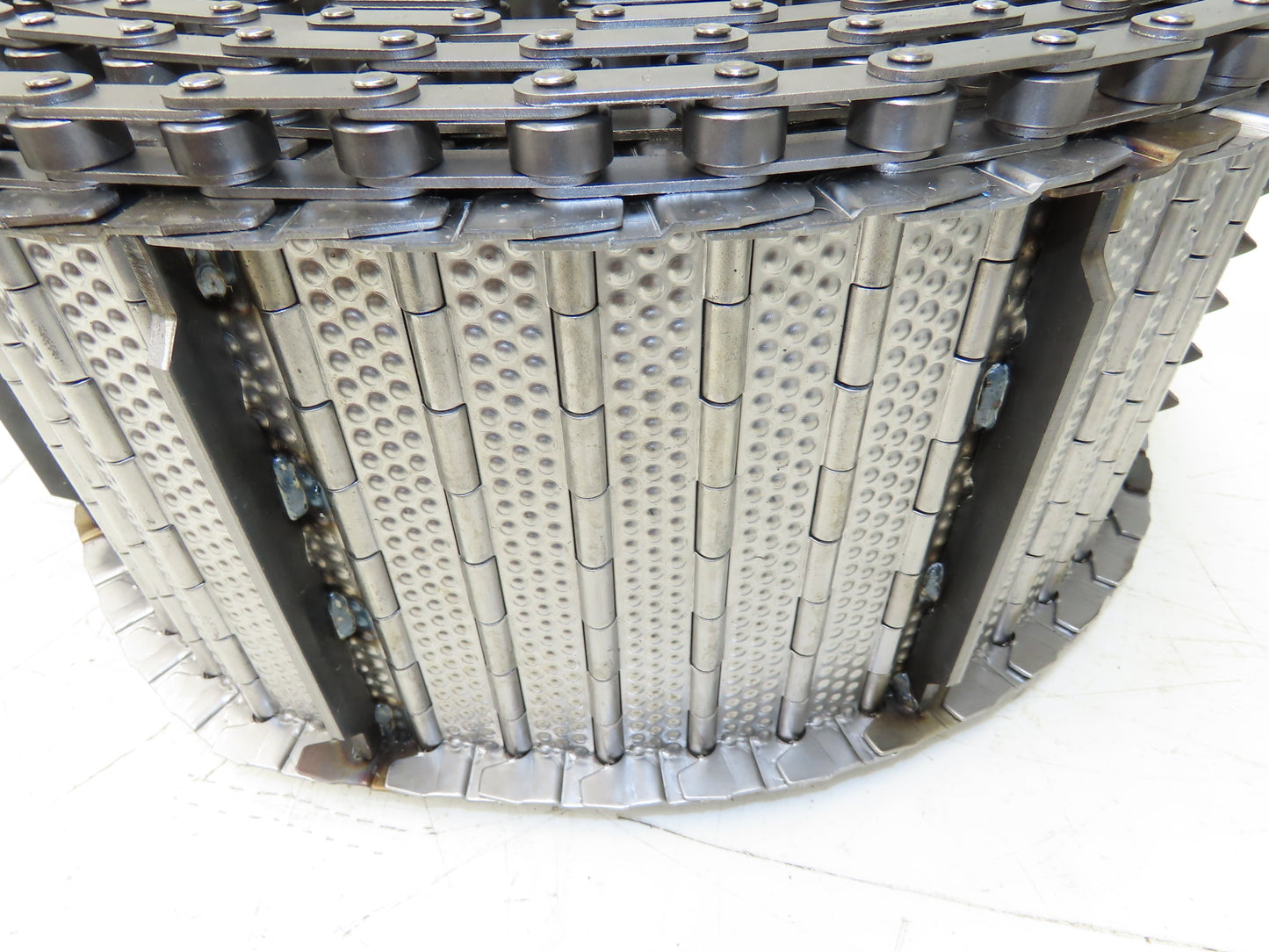 Wele AA 1365 Steel Cleated Chip Conveyor Belt 7.5" Bed Width SV-AB-W200-4486-01