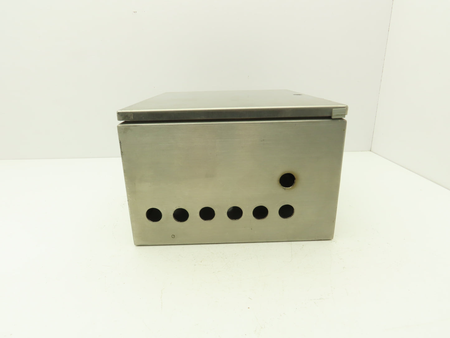 Hoffman L-HC353020SS Stainless Steel Enclosure 14 x 12 x 8" Has Holes Top & Btm