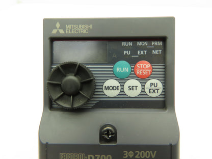 Mitsubishi FR-D720-0.75K Freqrol D700 VFD Inverter AC Drive 1Hp 240V 3Ph